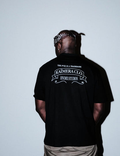 KAIMERA X HNDRX STATEMENT TEE BLACK